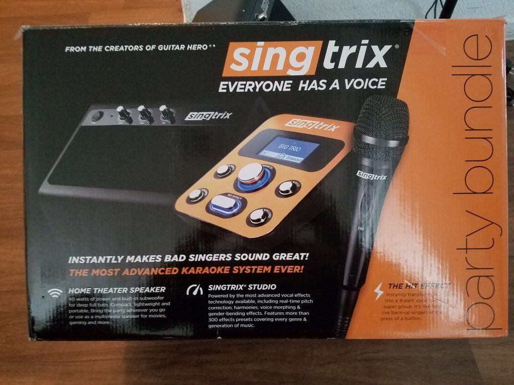 Singtrix Karaoke System Premium Microphone Party Bundle