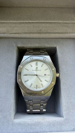 Mens watch