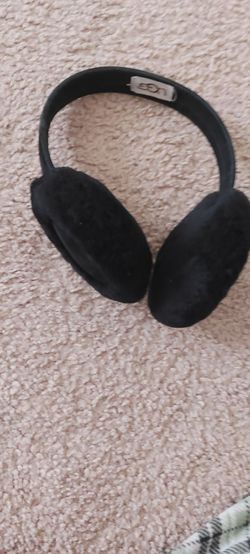 Uggs headphones
