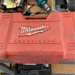 Milwaukee Heavy Duty Saw Zal $69.99