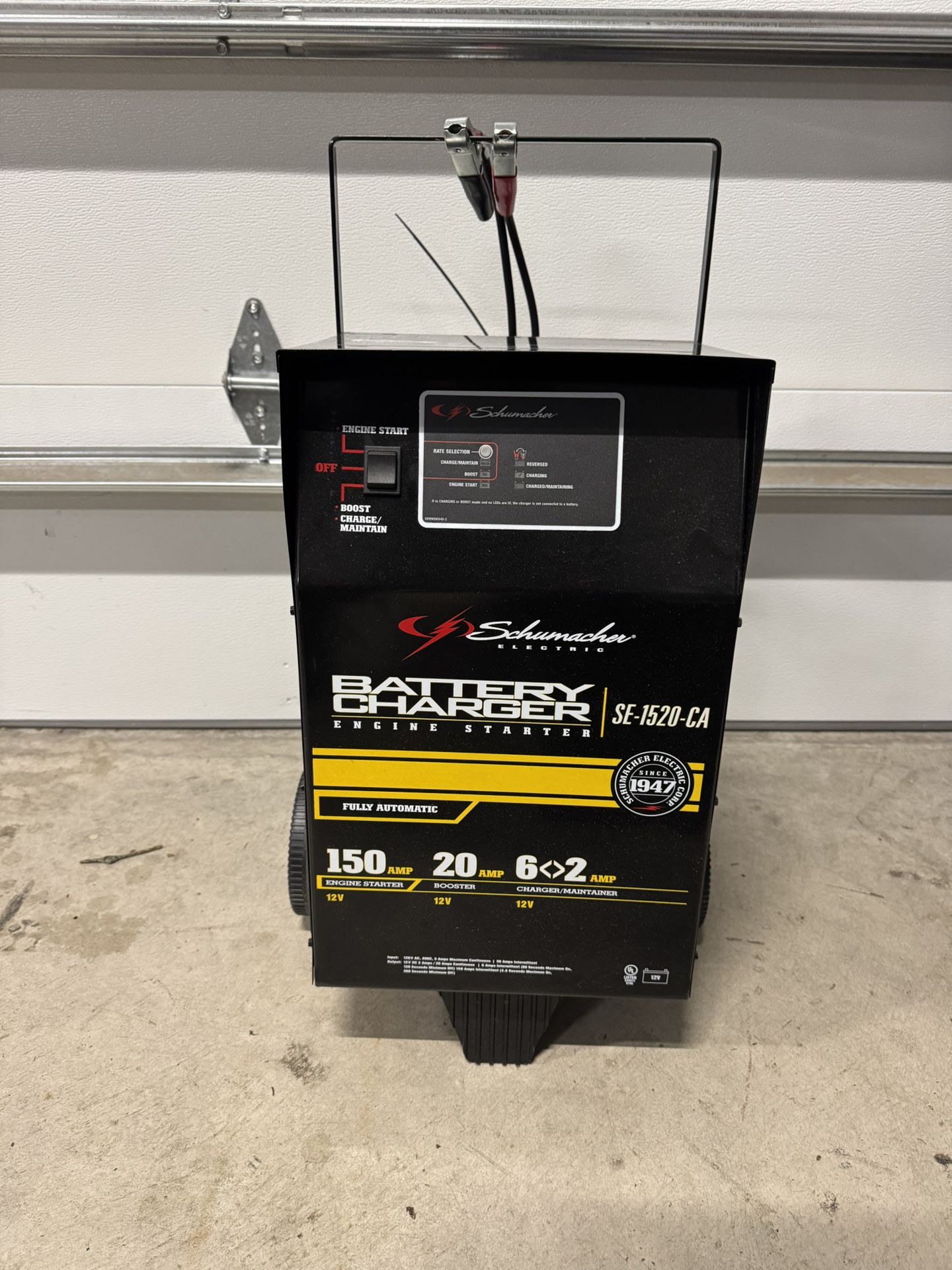 Battery Charger/jump-starter (industrial) Schumacher