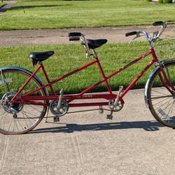 Vintage Schwinn De Luxe Twinn Tandem Bike 