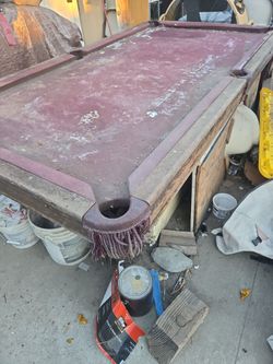Pool table