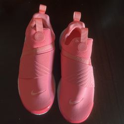 Nike 7y Pink