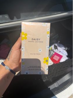 Daisy Marc Jacob’s  eau so fresh