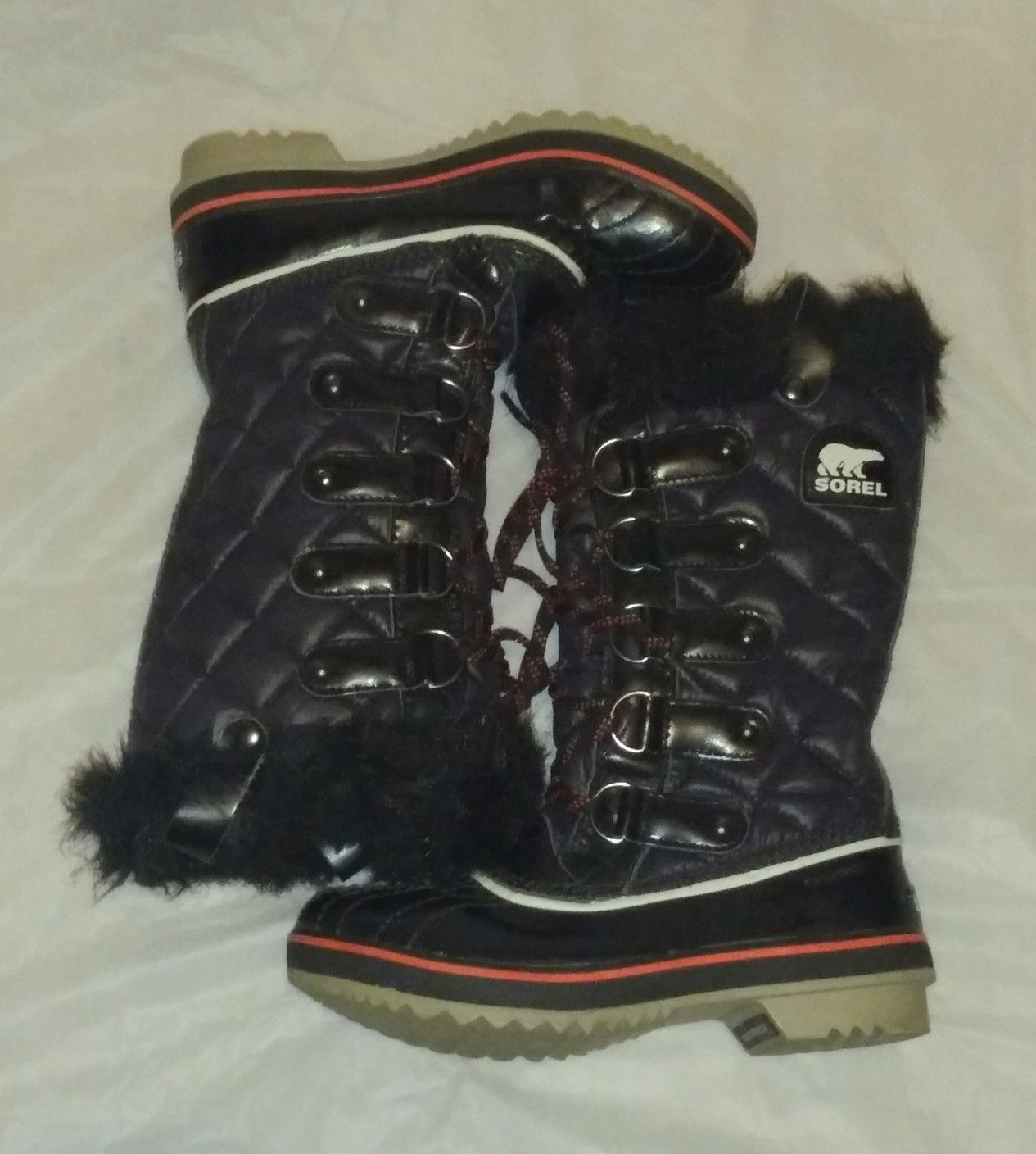 NWOT Sorel Whitney II Boot
