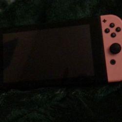  Nitendo Switch 