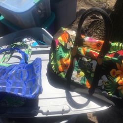 Nice tote bag only $15 firm