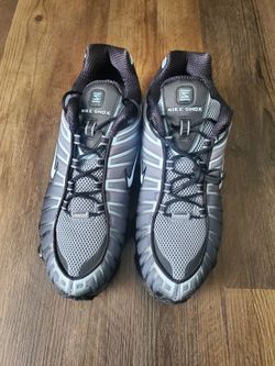 Men Nike Shox Size 13 New without box