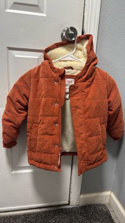 Little boy jacket size 2 in new condition