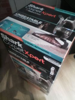 Shark CarpetXpert StainStriker Carpet Cleaner