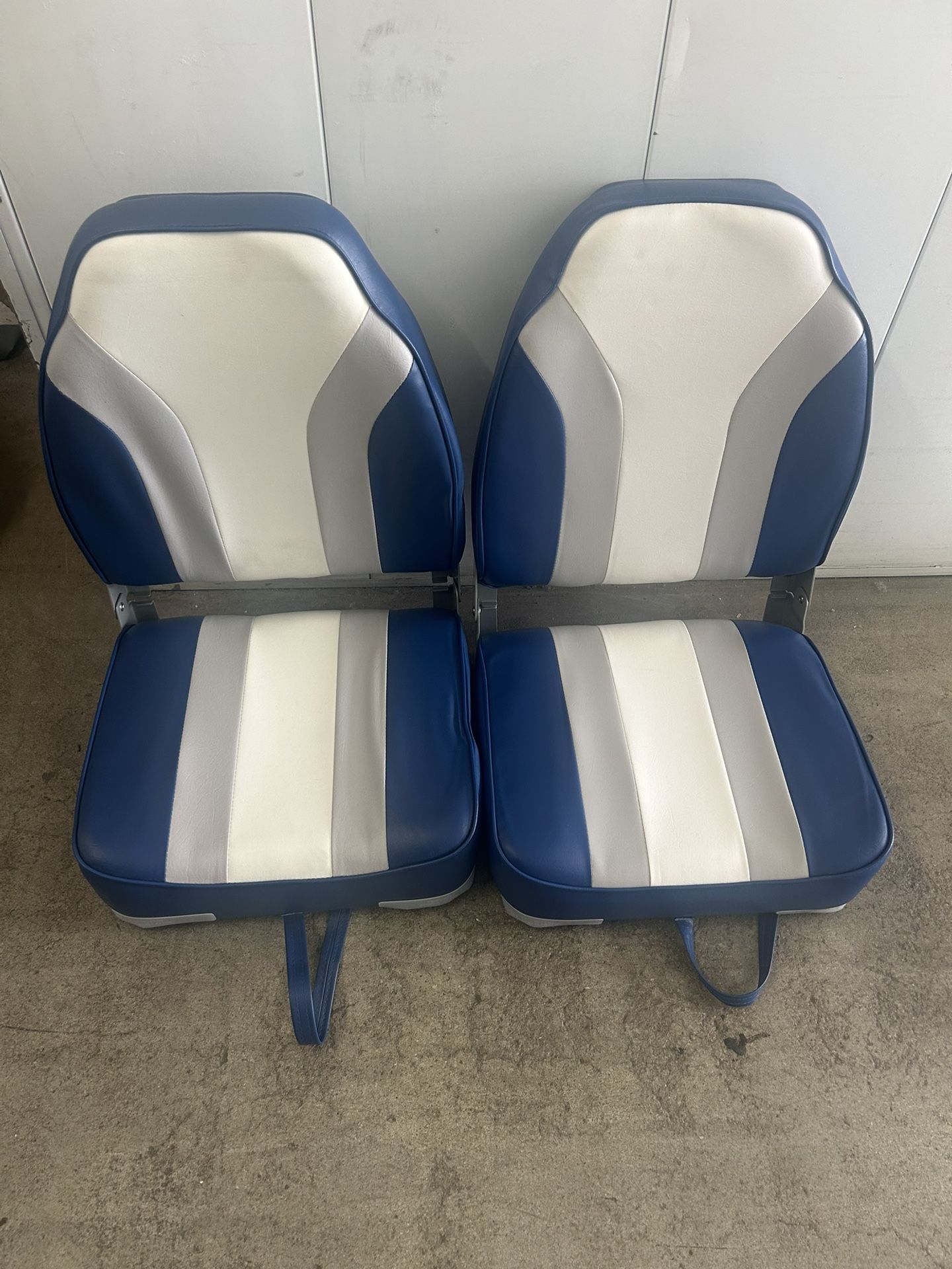 Boat seats Pair