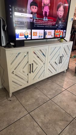 TV Console