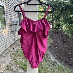 Old Navy One Piece Swimsuit