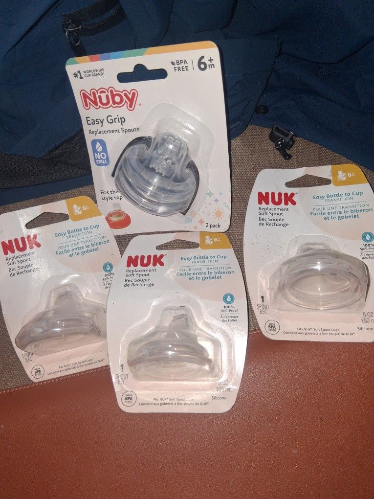 Assorted Baby Related Items Bundle....