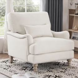 39 in. W Ivory Fabric Upholstered Club Chair with Nailhead Trim Wooden Leg Accent Chair