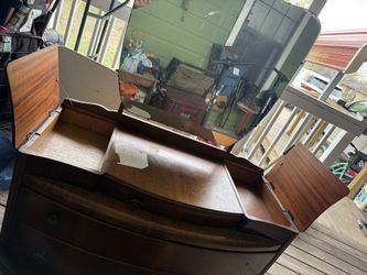 Vintage Vanity For Sale
