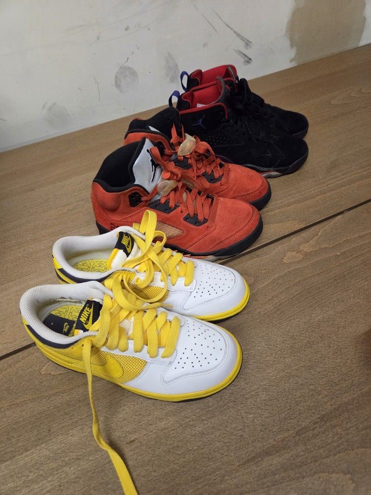 Nike Dunks And 2 Jordan's 6.5