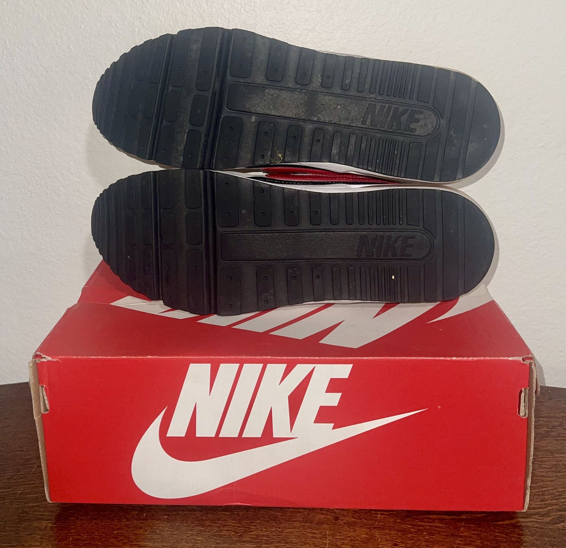 NIKE Air Max Shoes Sneakers Men’s Size 12