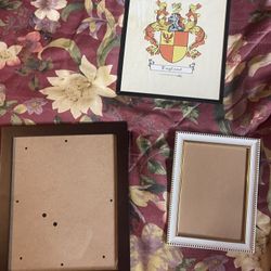 Pictures Frames