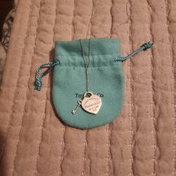 TIFFANY NECKLACE 