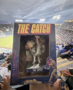 Andy Pages x Kiké Hernández 'The Catch' Bobblehead
