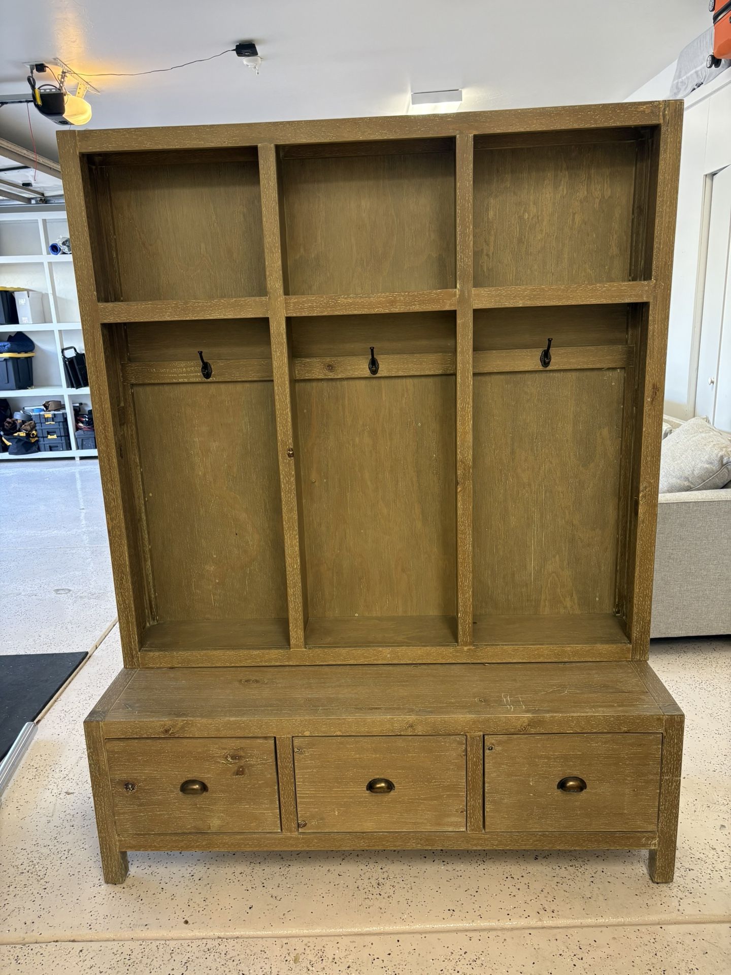 Classic Concepts 58x20x74 Entry Organizer