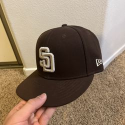 **NEW** San Diego Padres Authentic SnapBack