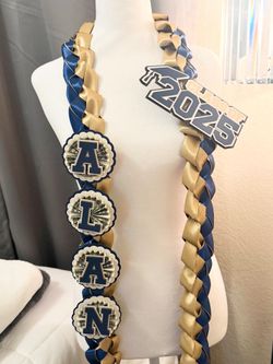 GRADUATION LEI ($2 bills)