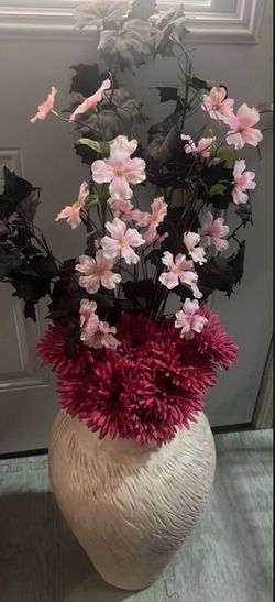 Huge Big Beautiful Fancy Flower Base With Flowers 