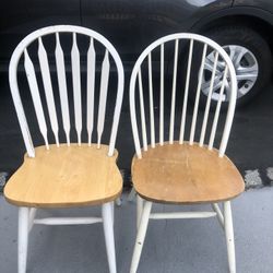 Very Good Condition Hardwood Chairs 