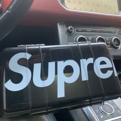 Supreme Travel Case 