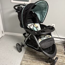 Babytrend Stroller And Carrier/car seat 