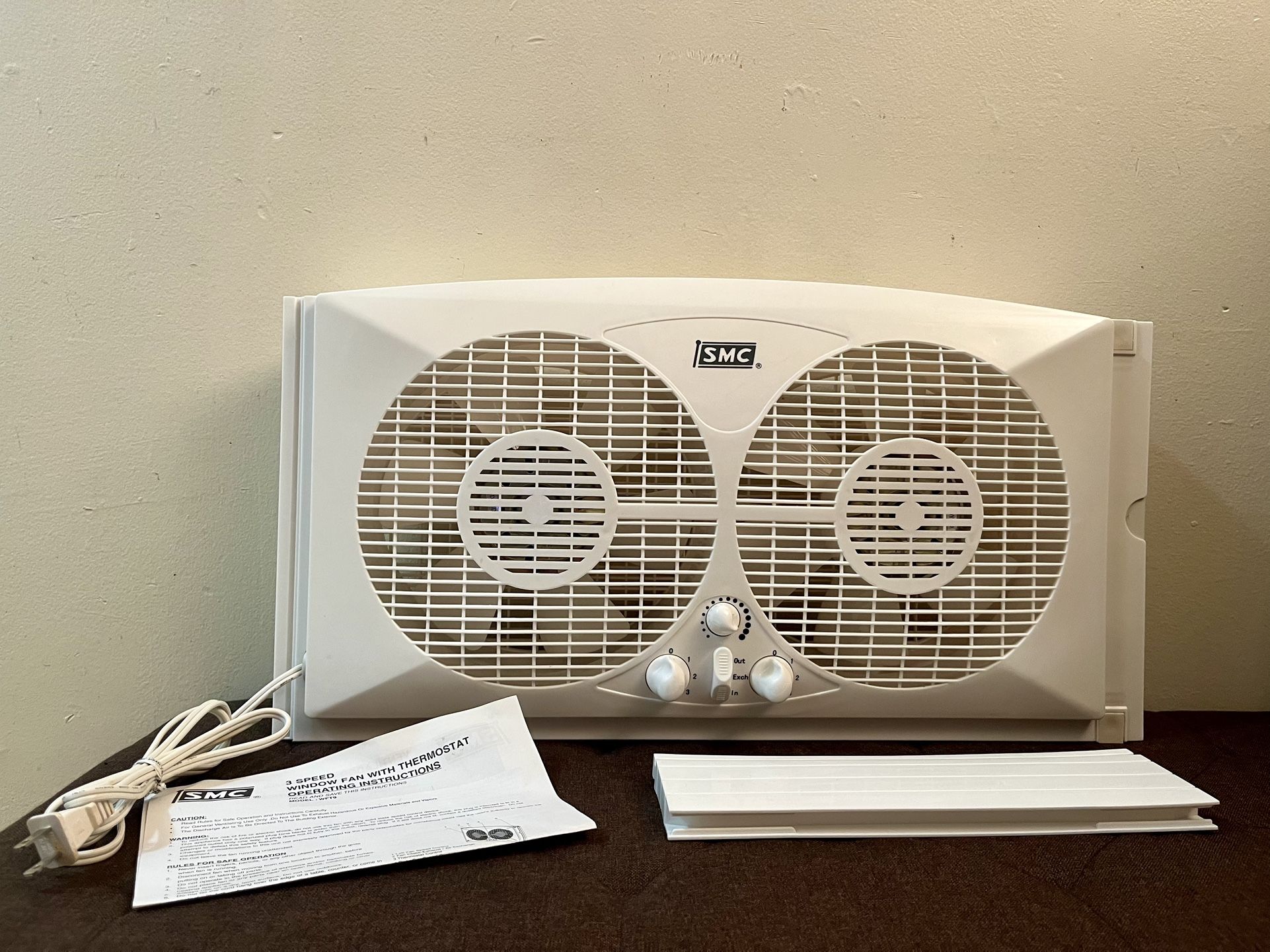 9” Inch Dual Window Fan W/ Thermostat 3 Speed Control Dial Convertible White
