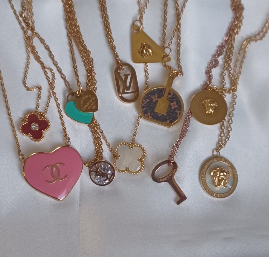 Fashion Necklaces 