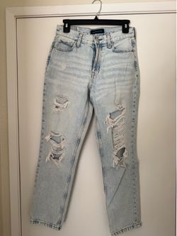 Aeropostale Mom Jeans