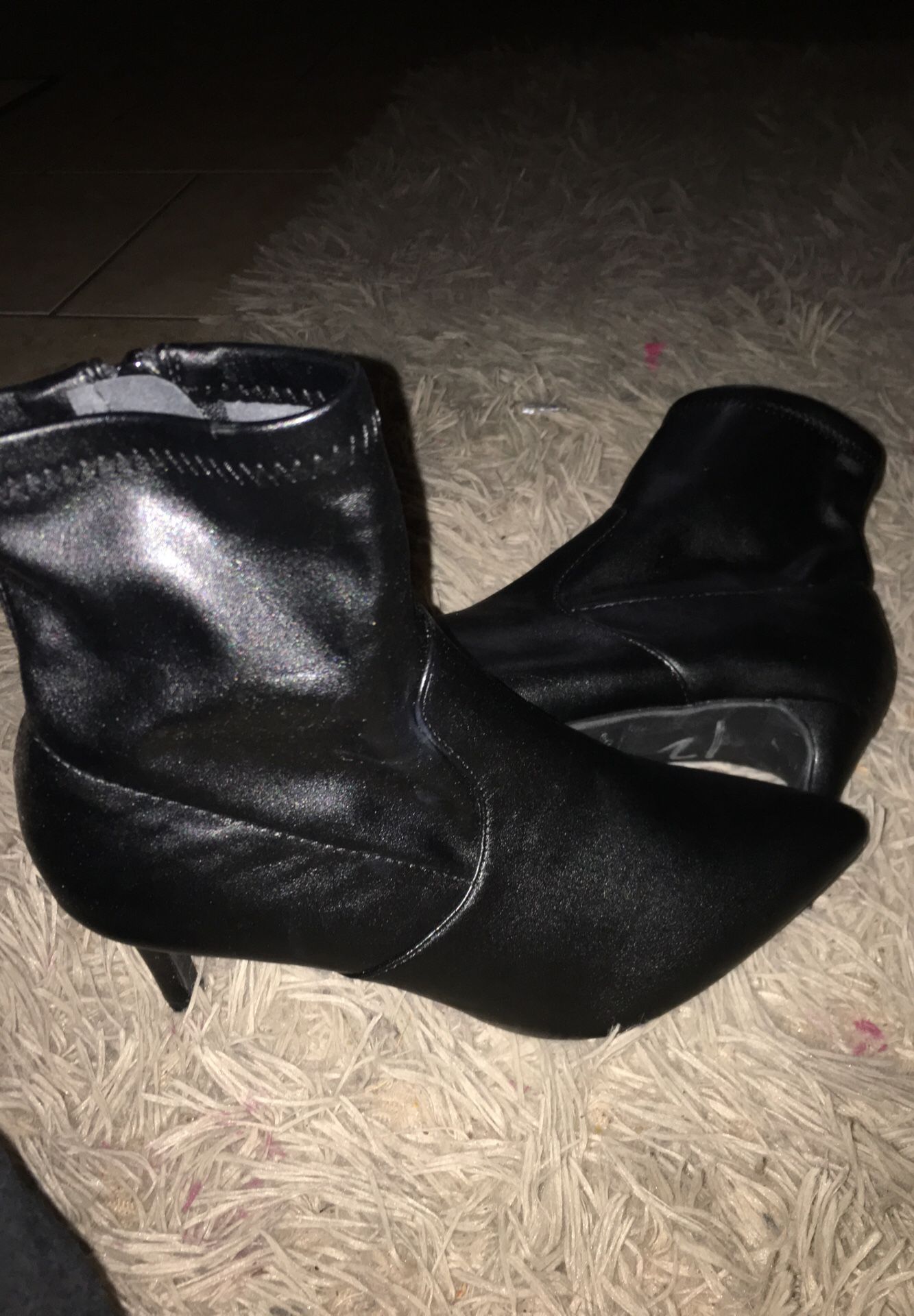 Women size 7 boots New