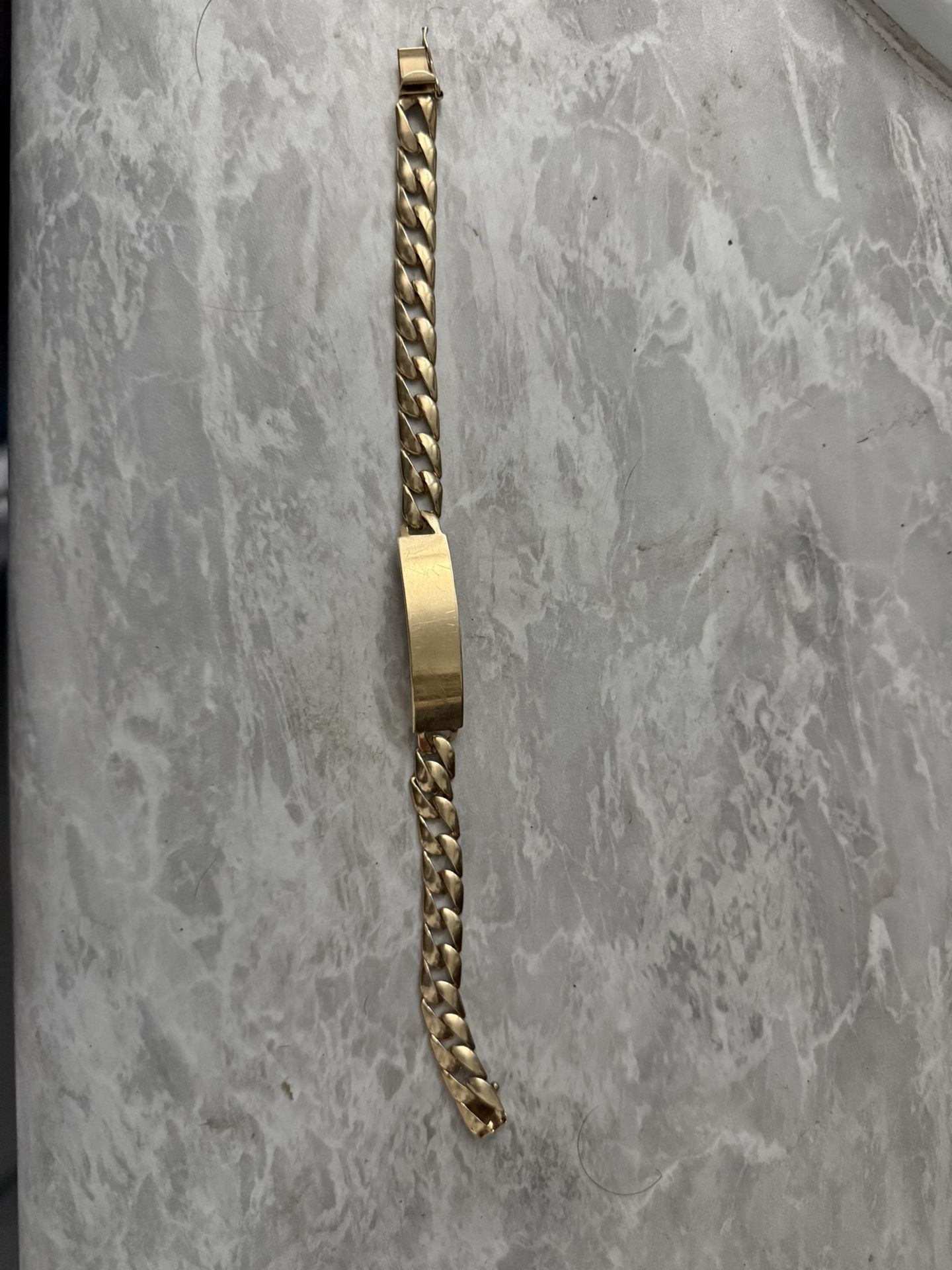 14 KT Gold Bracelet