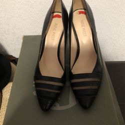 Black Shoes