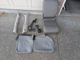 Dodge Ram 3rd Gen console and misc parts