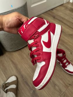 Air Jordan 1 High FlyEase 'Cardinal