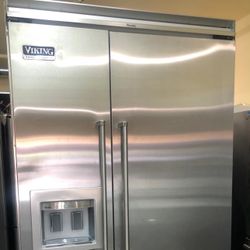 Viking 48” fridge ice maker Stainless Steel