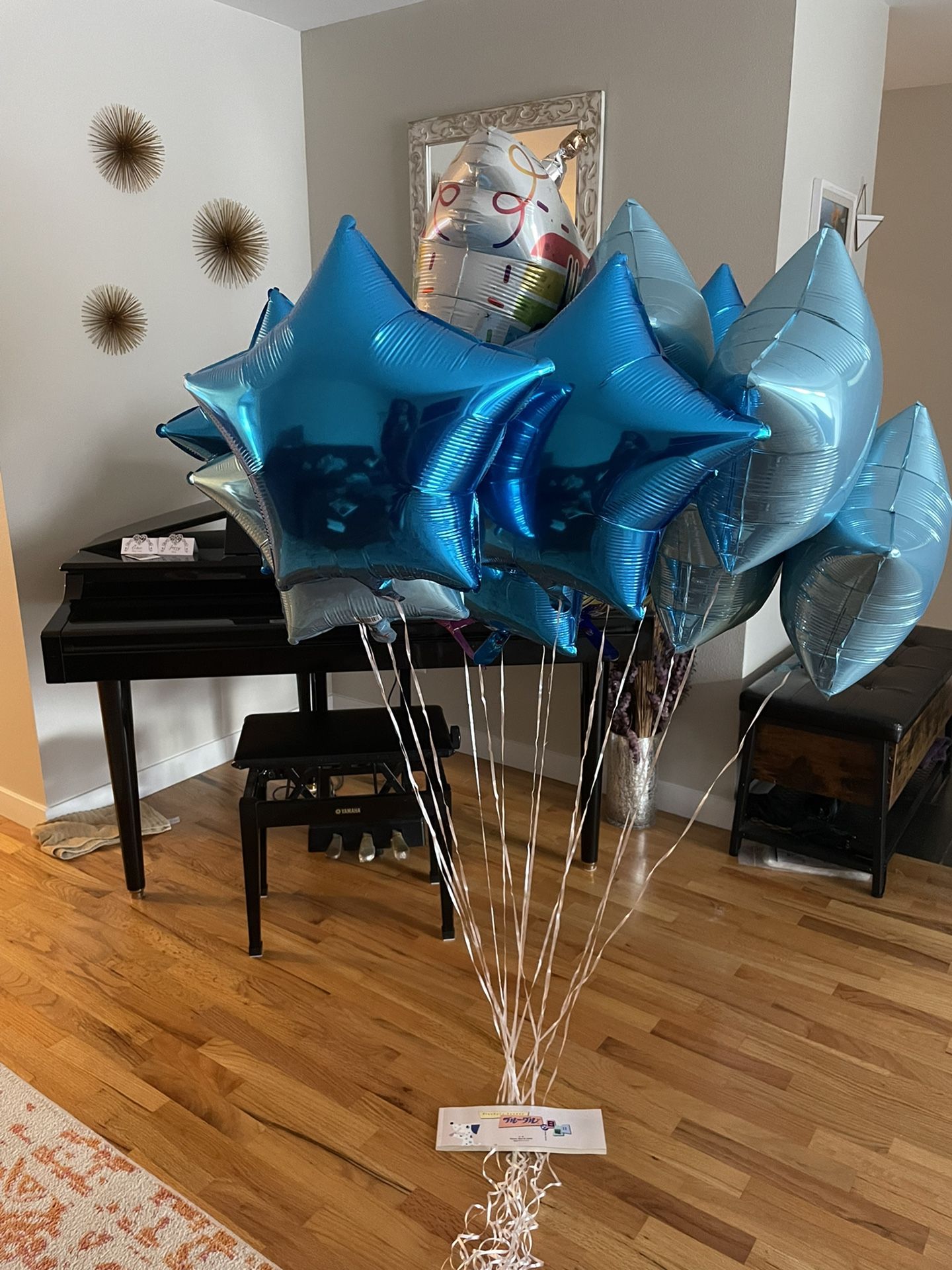 Inflated Foil Balloons: 15 Blue Birthday Theme