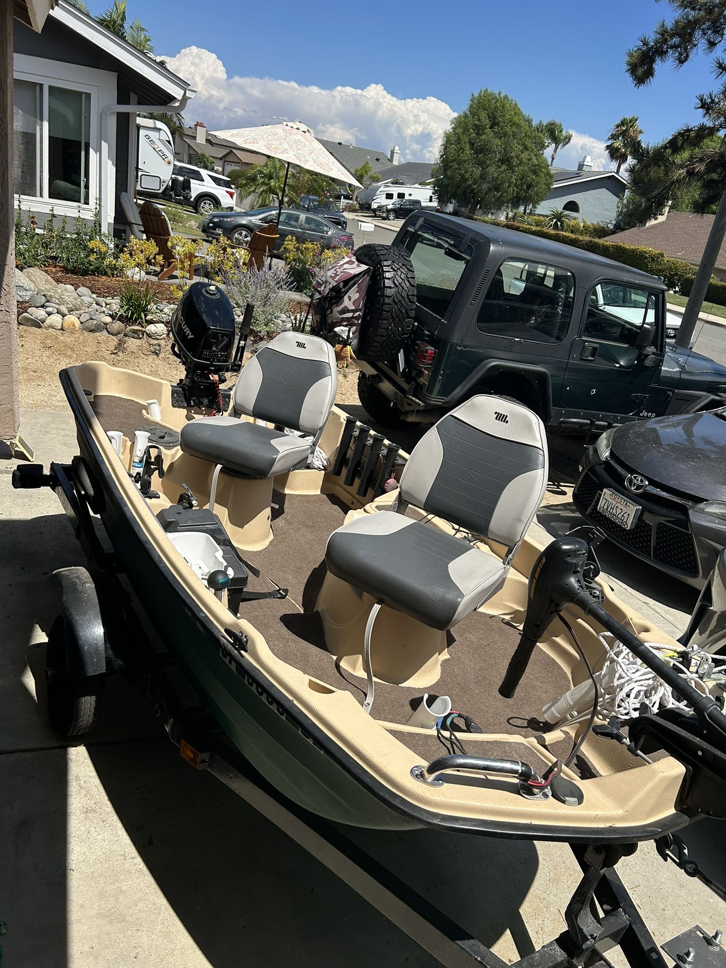 Bass Hound 10.2 Boat 