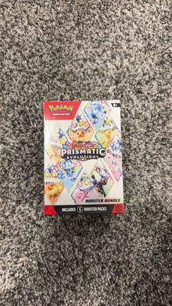Pokémon Prismatic Evolutions Booster Bundle