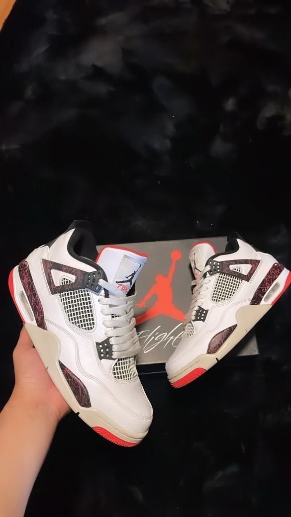 Jordan 4 Flight Nostalgia