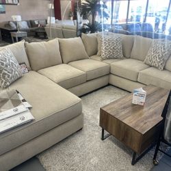 LIVING ROOM SET SALE