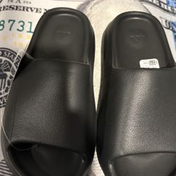 yeezy slides