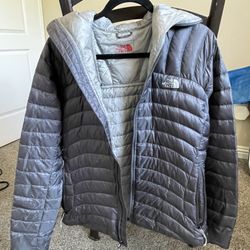 The North Face Puffer Jacket Medium 
