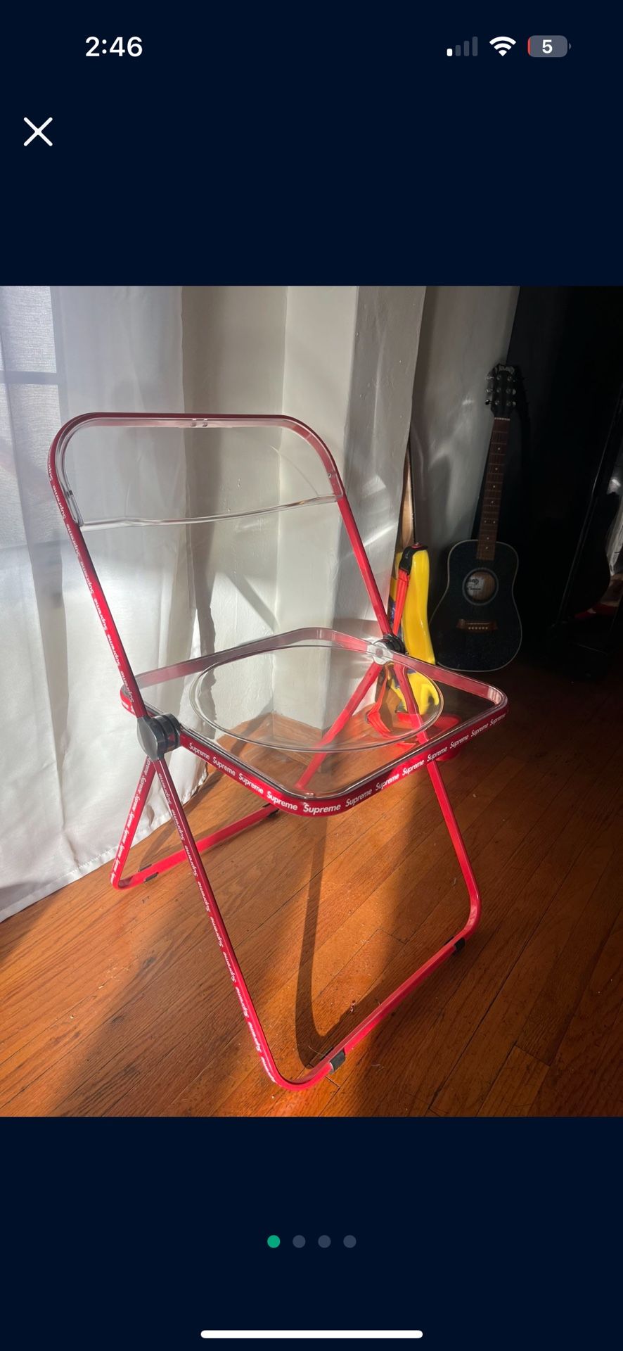 Supreme chair